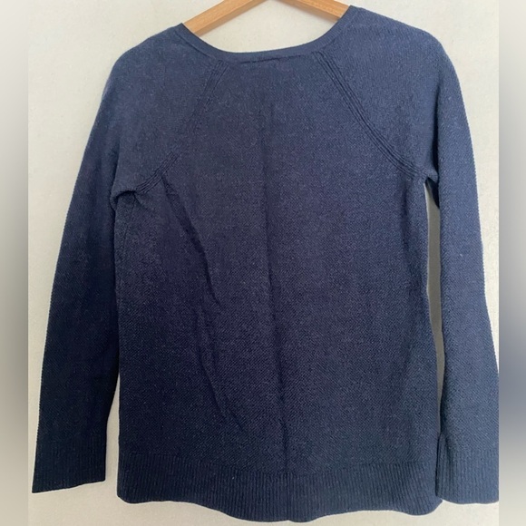 SMALL GAP NAVY BLUE V-NECK SWEATER - Picture 3 of 3